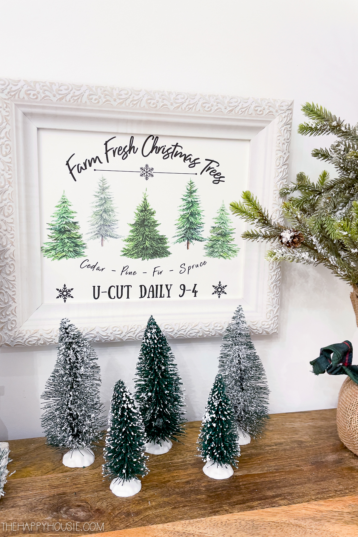 free christmas printables for thrifty holiday decorating | the